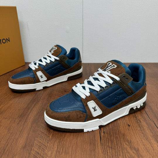 Picture of Louis Vuitton Shoes _SKULVsz38-45hnh031015486